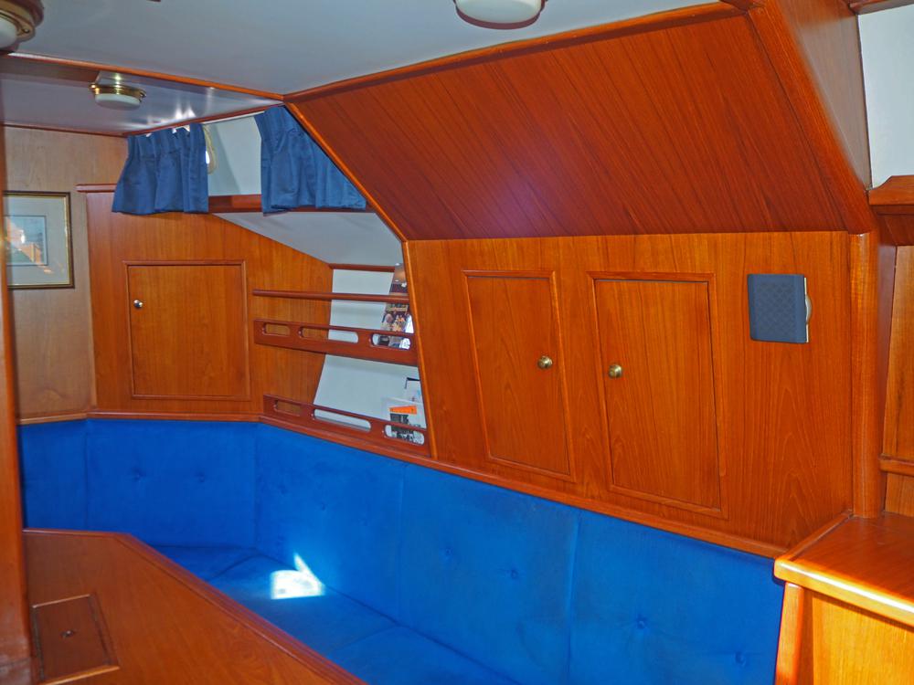 Salon, H&eacute;bergements